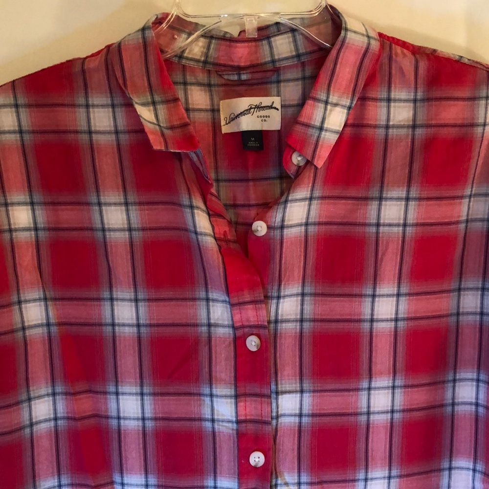 Universal Thread Shirt - Picture 2 of 2